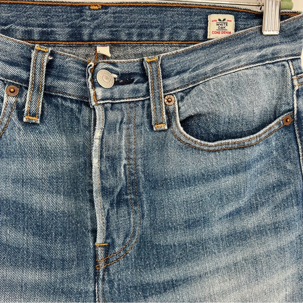 Levi’s White Oak Cone Denim Women’s 27 Blue Jeans Straight Leg Hidden Button Fly